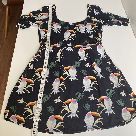 & Other Stories Black Toucan Tropical Mini Dress Size 6 - Picture 11 of 16